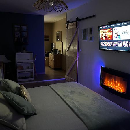La Carola Bed and Breakfast Bordeaux-Saint-Clair Buitenkant foto